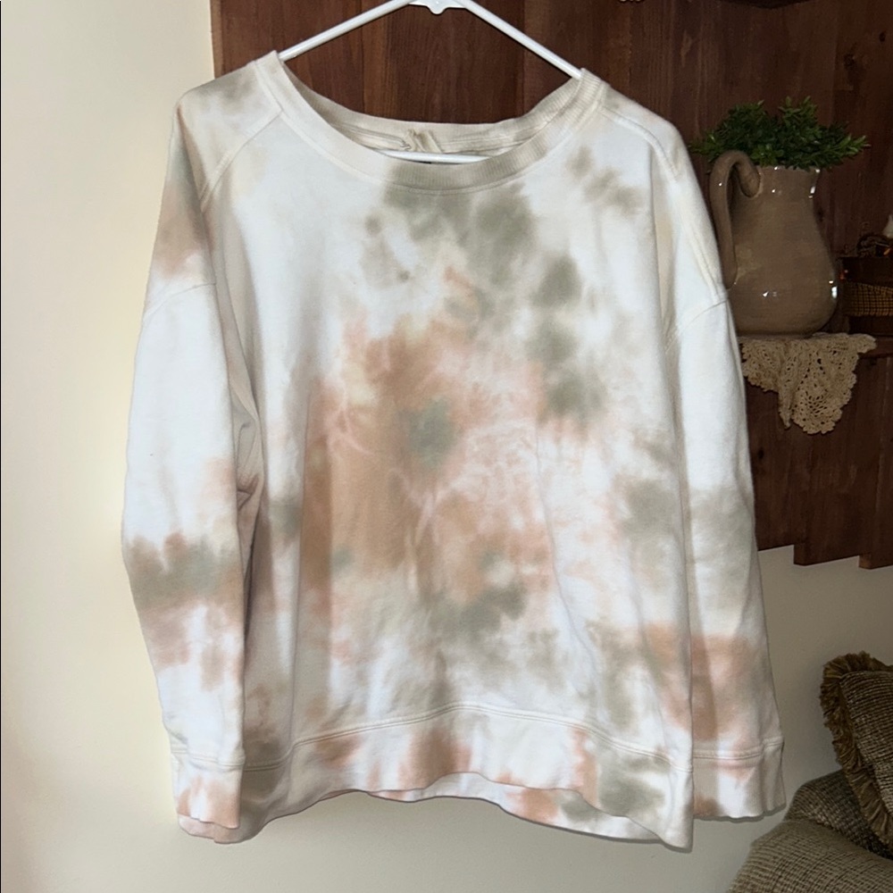 Universal Thread sweatshirt